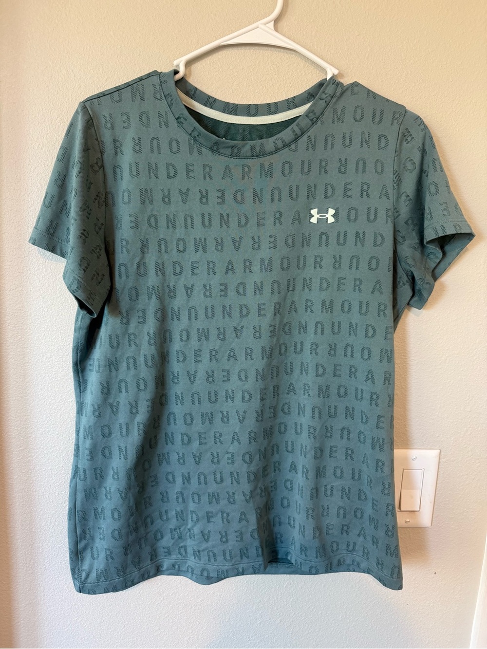 Under Armour Short Sleeve Tee in Teal with Logo